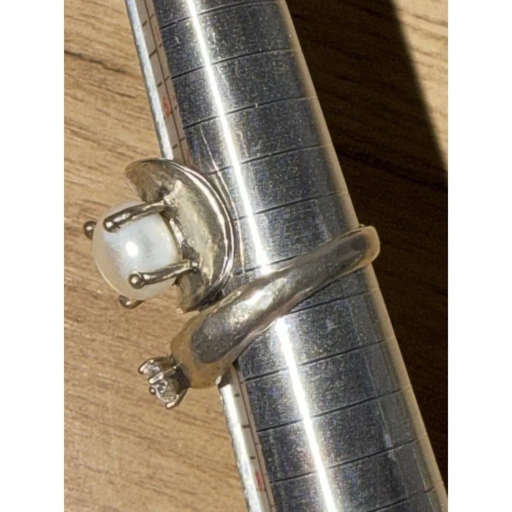 925 Sterling Silver Nested Freshwater Cz‎ Pearl Ring Sz 7 Adjustable